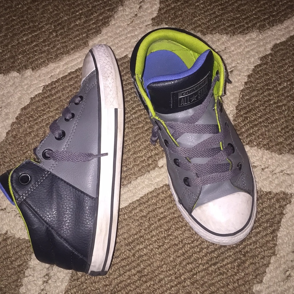 Boy’s Converse All Star Size 3